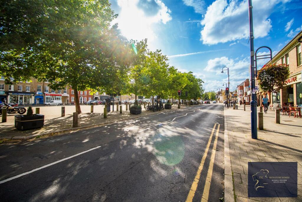 High Street Location.