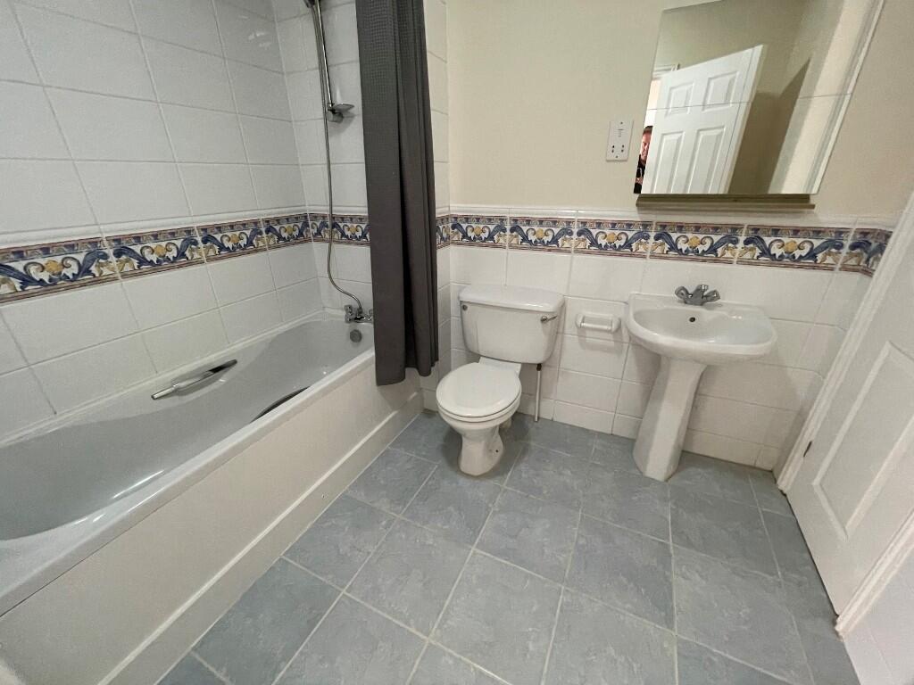 Family bathroom
