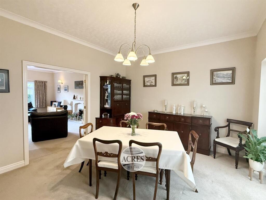also dining use (Large).jpg
