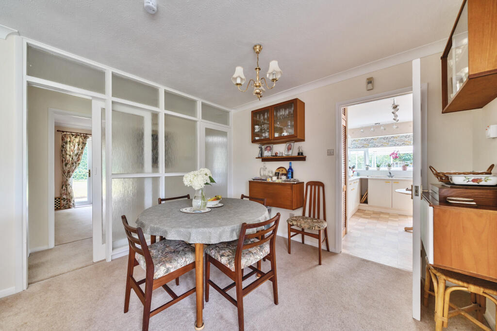 1316691-11-685d3a...