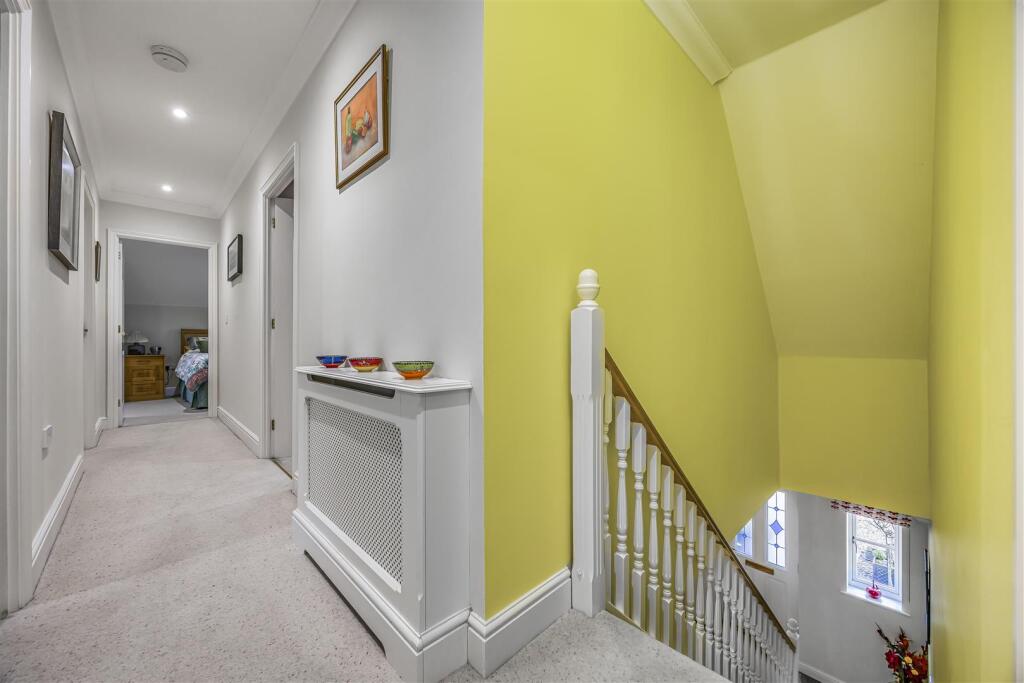 2 Clarendon Close, Denmead-PorticoMarketing-Nexa-7