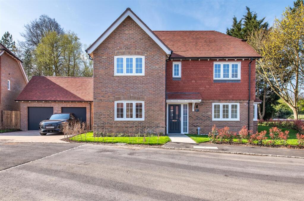 WestMalling-03.jpg