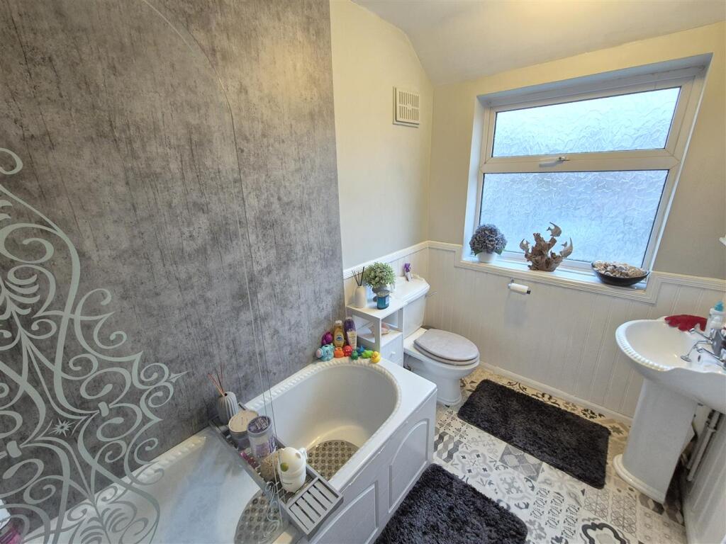 Family Bathroom