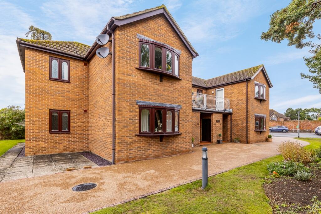 Flat 4 Elm Court (Boston)-6