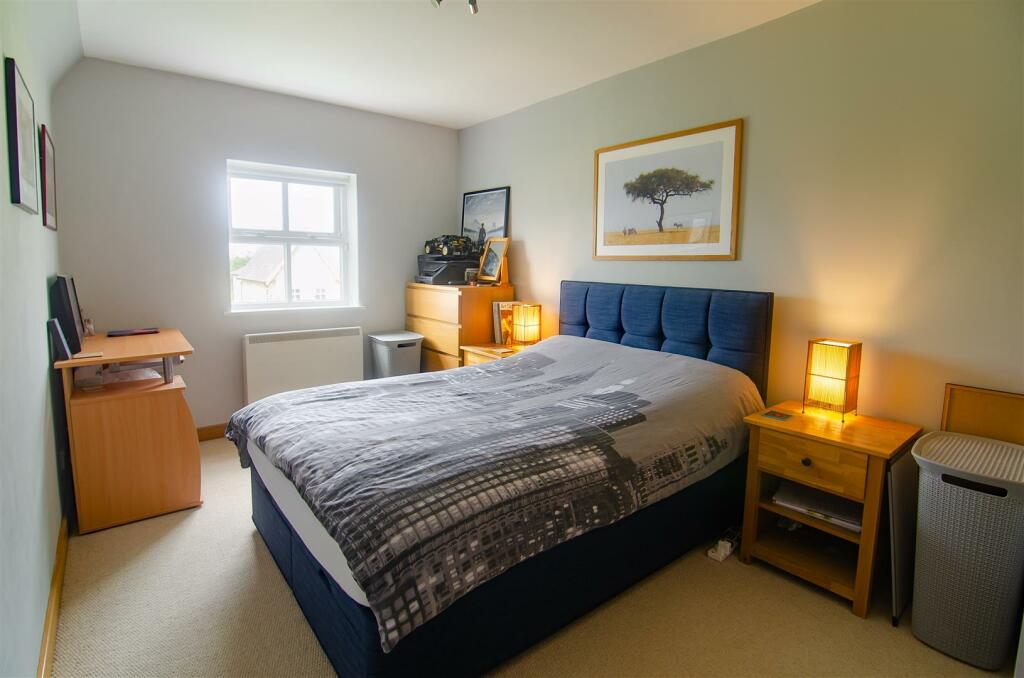 03_Bed1_1.jpg