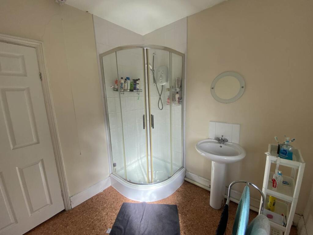 First Floor Shower R