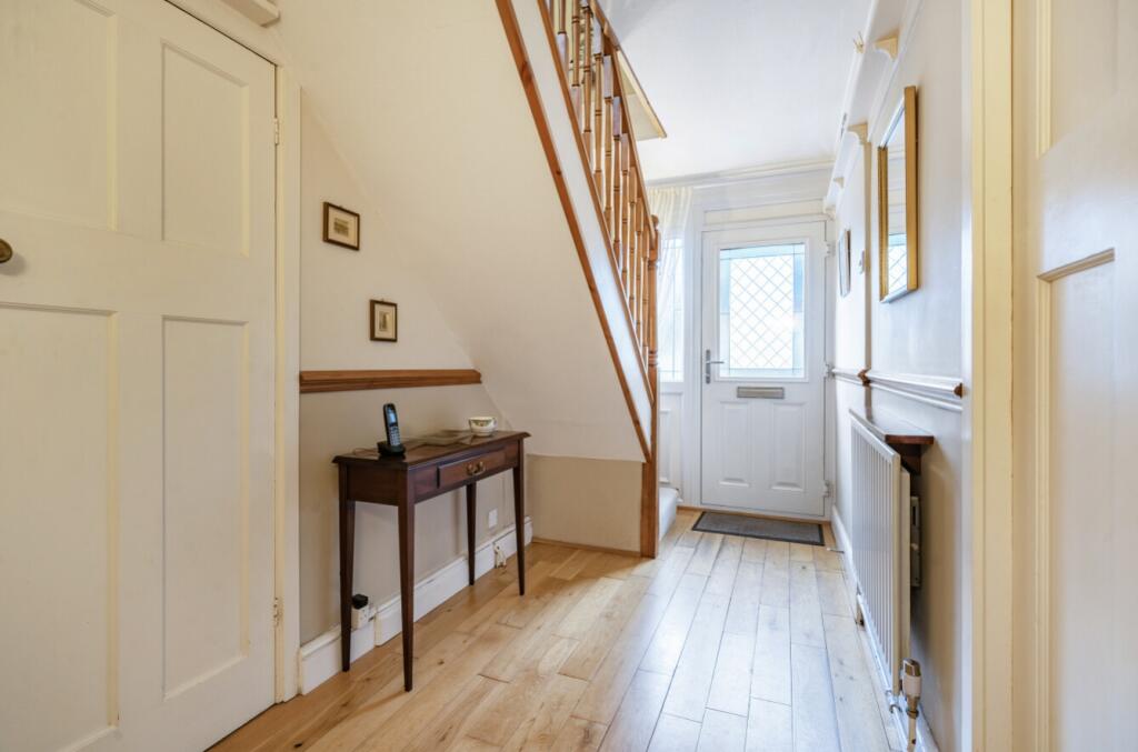 1373333-3-6902419e6ec74