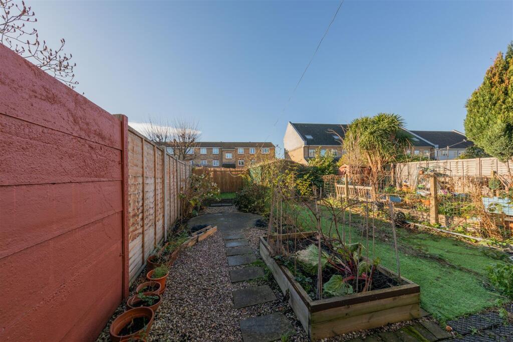Hitcham Road, E17