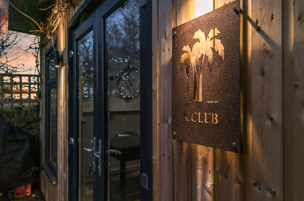 67c81e670b7b6-l-1257520 (8)