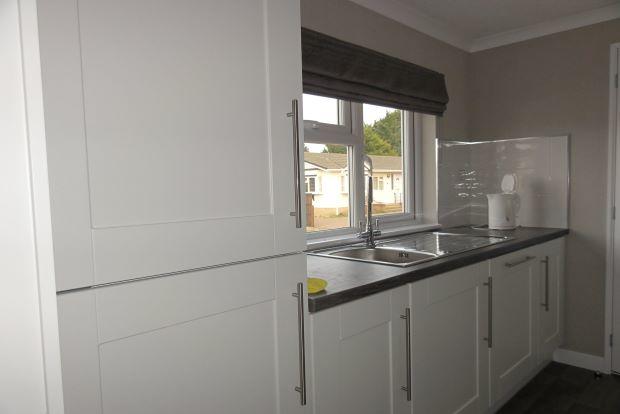 EXAMPLE Kitchen