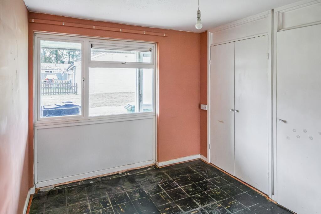 10 The Firs, Chippenham, Wiltshire, SN14 0PG