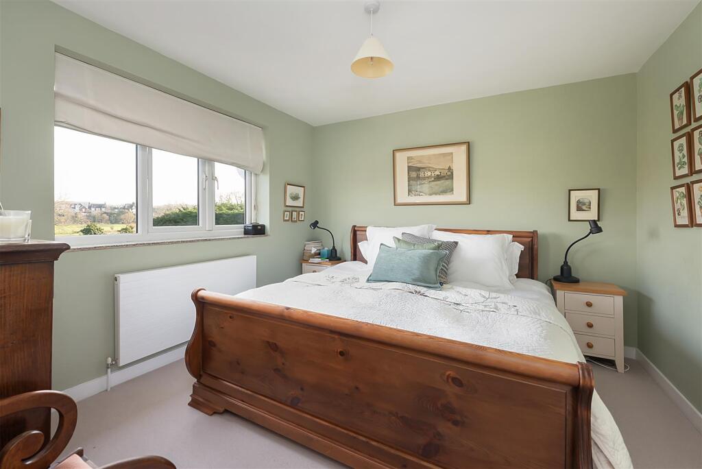 Island Wall, Whitstable