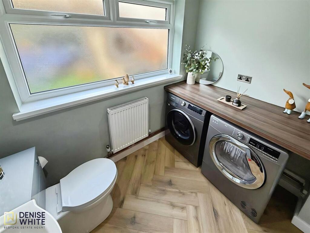 Utility WC