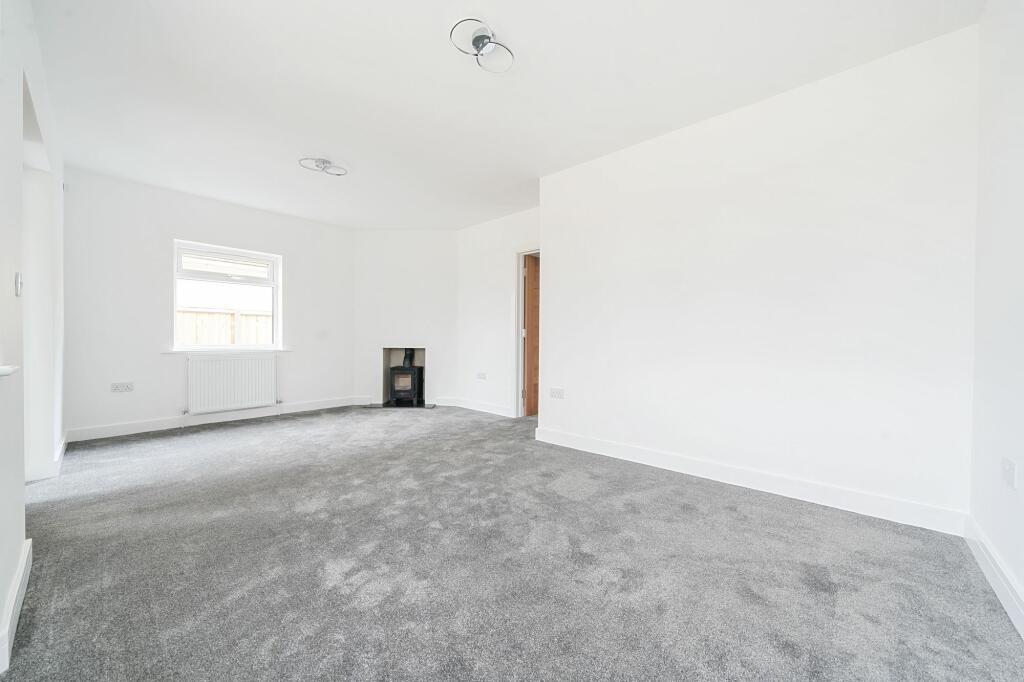 Living Room (3)
