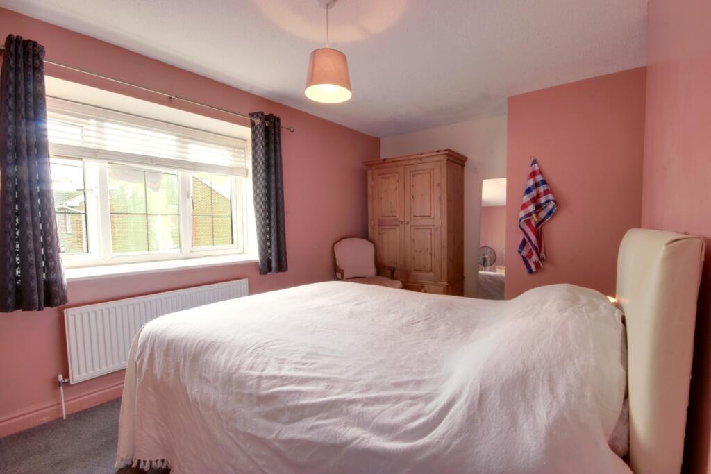 1 R Bed 1B