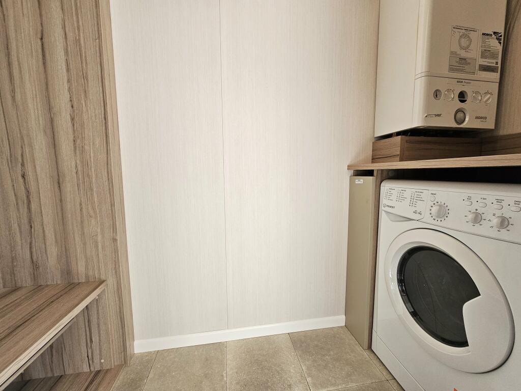 entrance cupboard