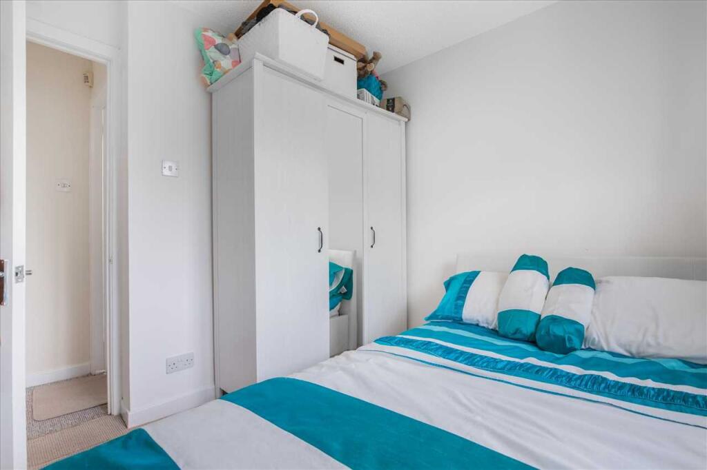 Bedroom Four (2)