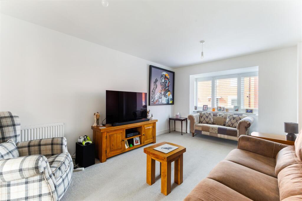 91016_11-Malcolm-Drive-Longhedge (8).jpg