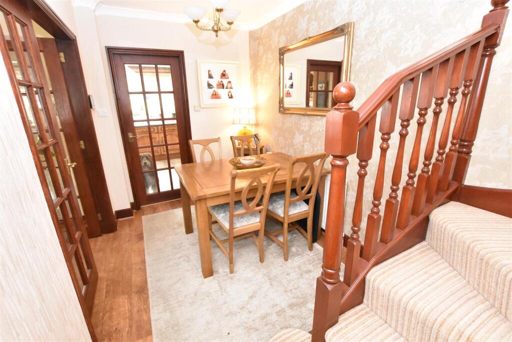 REAR DINING ROOM