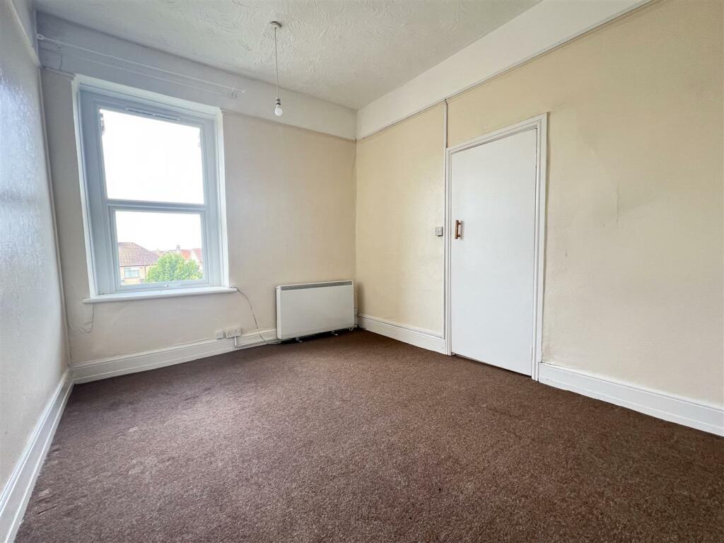 15 - Block of Flats for Auction, Downend, Bristol.
