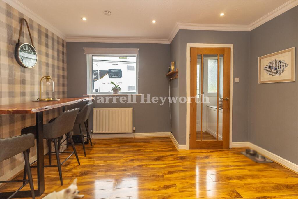 Dining Hallway image