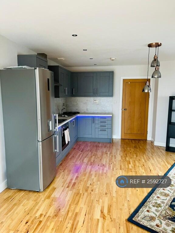 Entrance And Kitchen