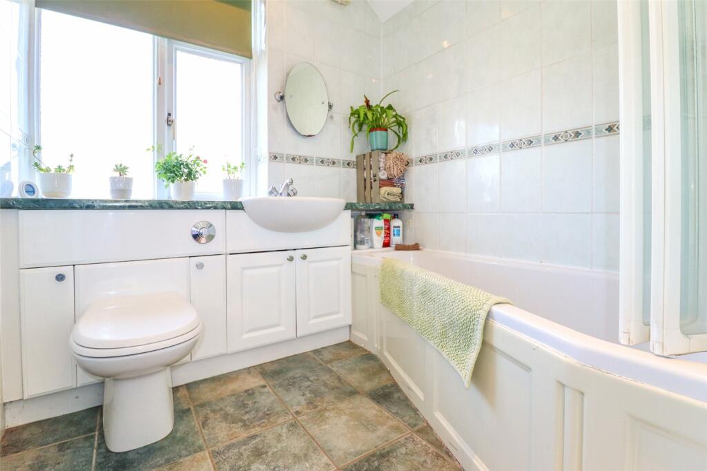 Main Bathroom