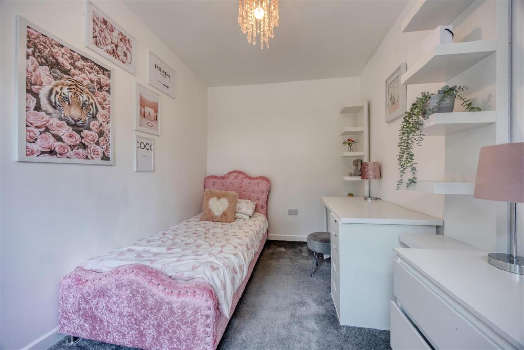 12_WOODSIDE_AVE_LENZIE_021.JPEG