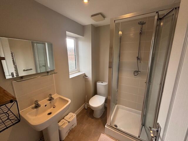 En-suite Bathroom