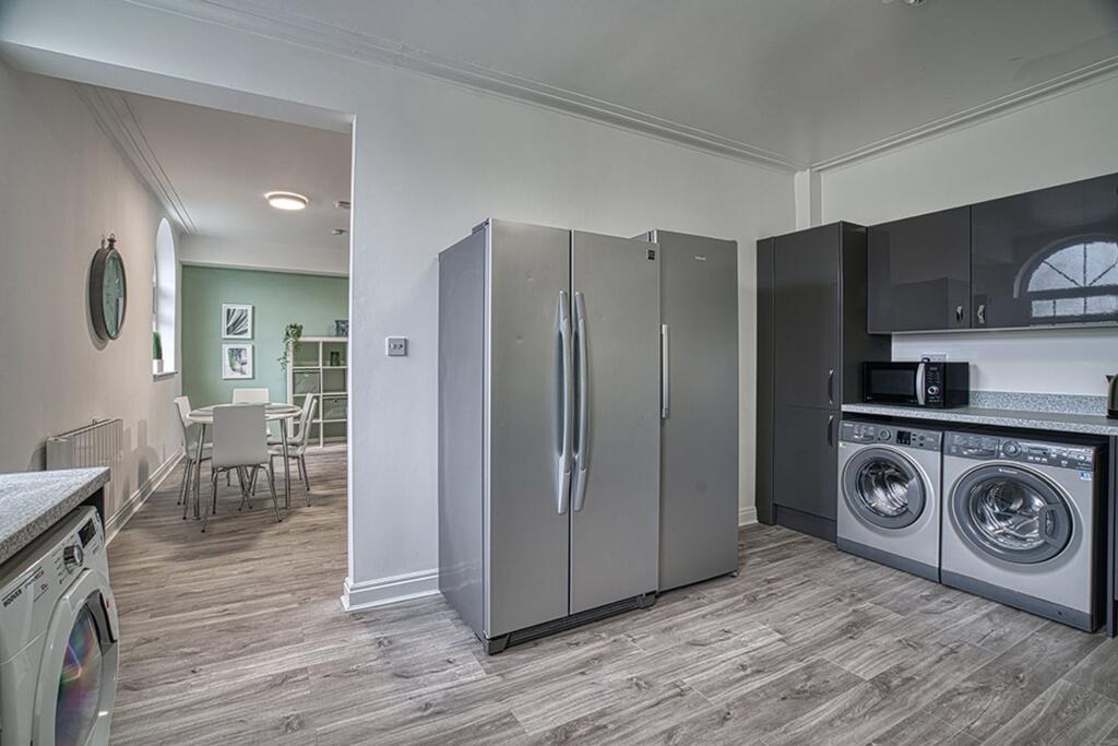 Communal Kitchen