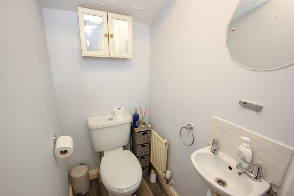 Cloakroom.jpg
