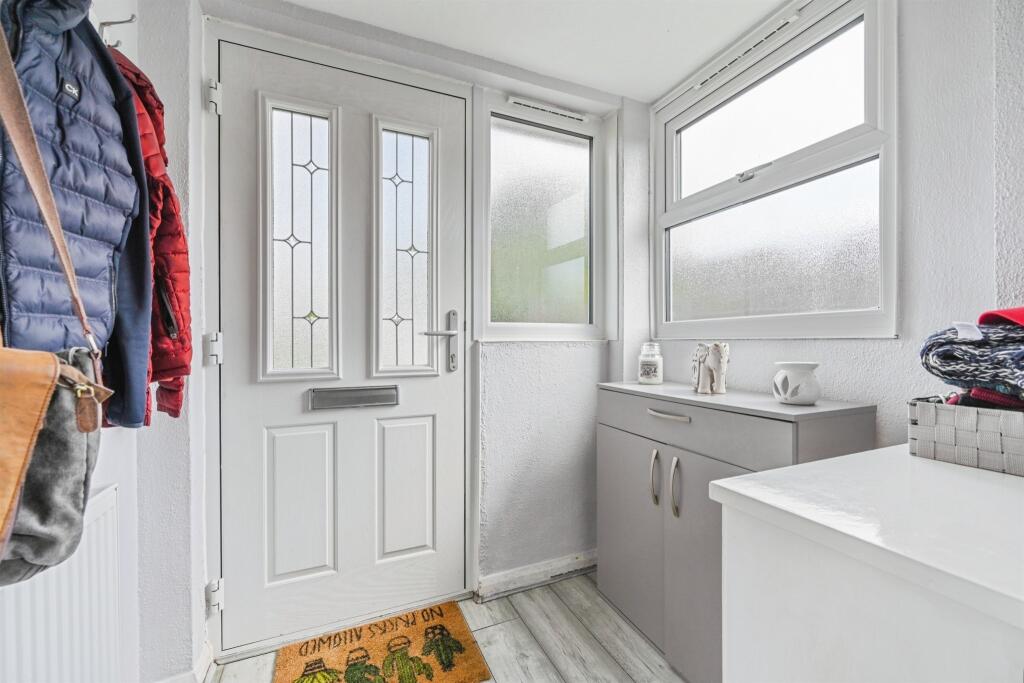 Entrance Porch: