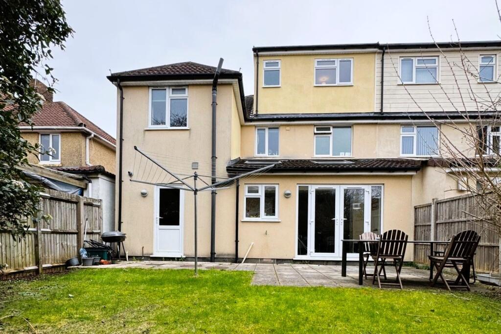 30 Dryleaze Road, Frenchay, Bristol BS16 1HL | Fre