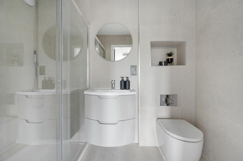 Bedroom 3 En-Suite
