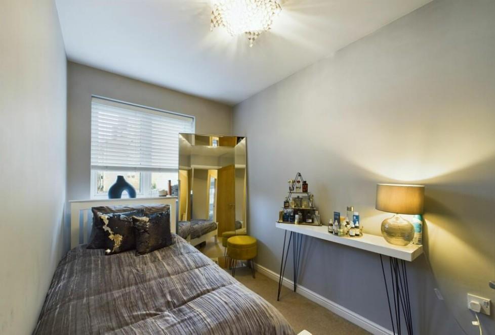 bedroom 3.jpg