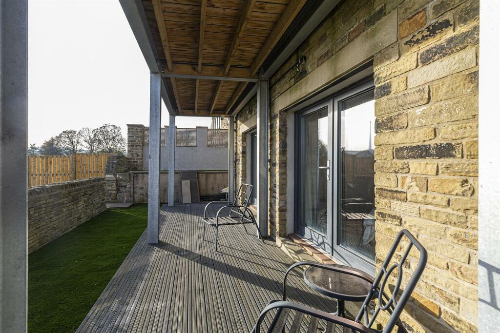 Bramleys Estate Agents - Barnsley Road - Flockton 