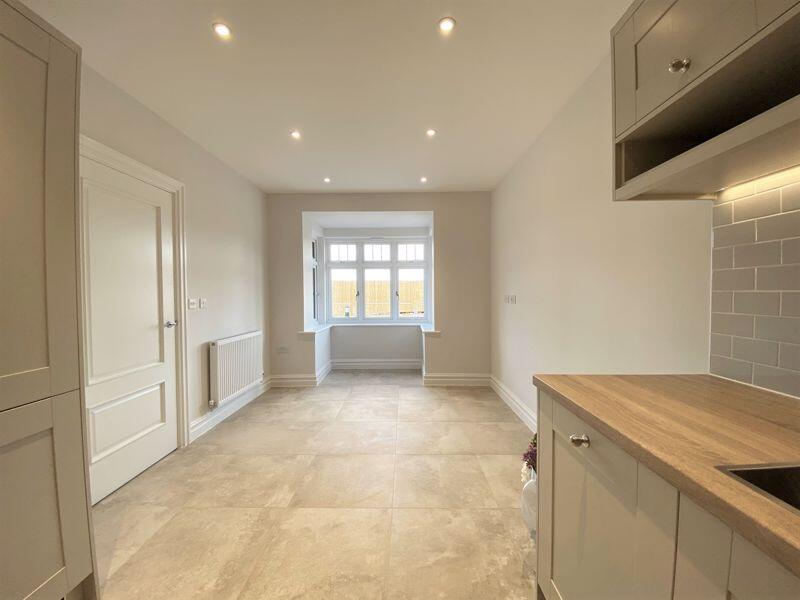 Kitchen Breakfast Room