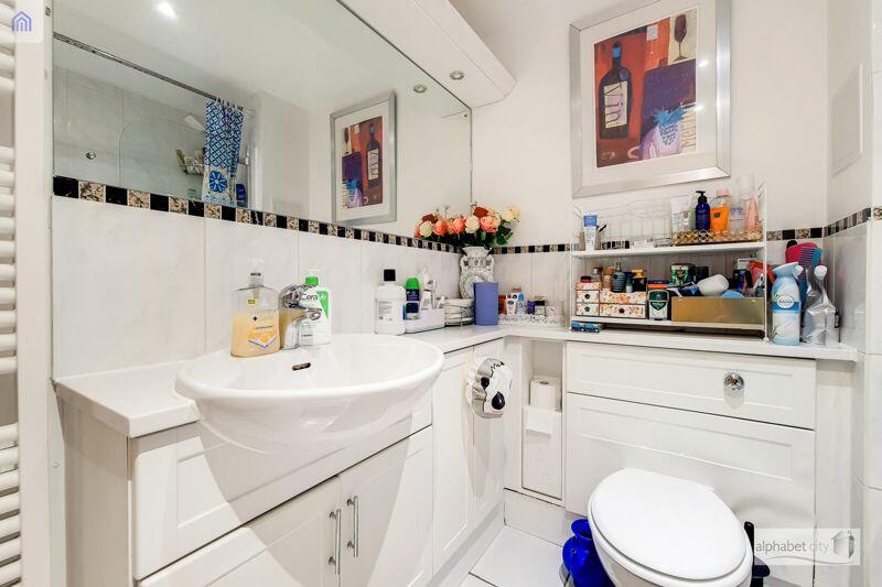Bathroom (1)