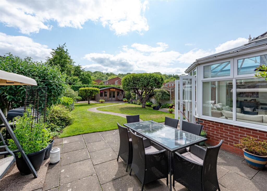 135 Sedgley Road-Extternal.jpg