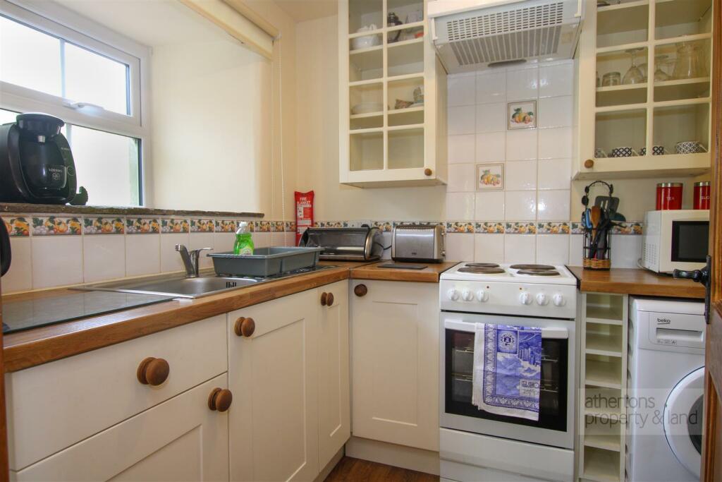 Device Cottake Kitchen.jpg