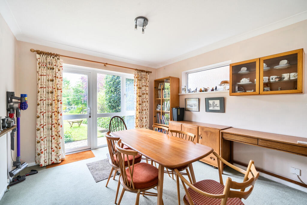 8-6819e5b3978b2-1...