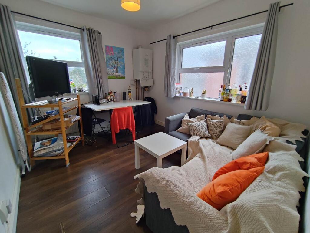 Living room (1)