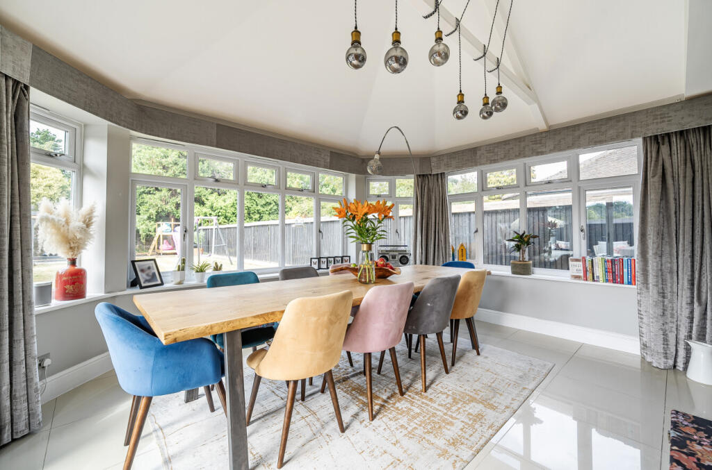 1315229-15-6883bb...