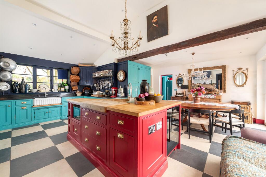 Kitchen/Breakfast Rm