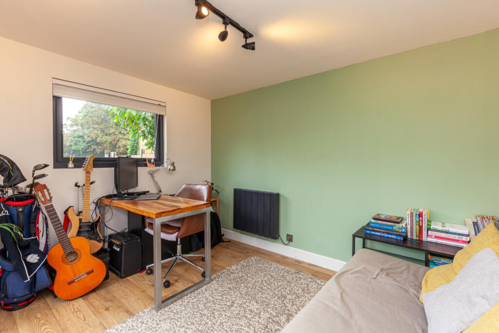 Studio Home Office