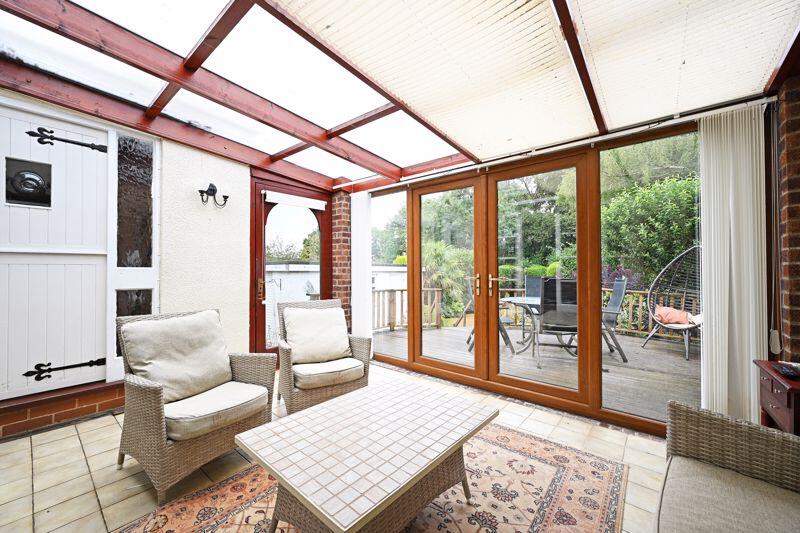 Garden Room 