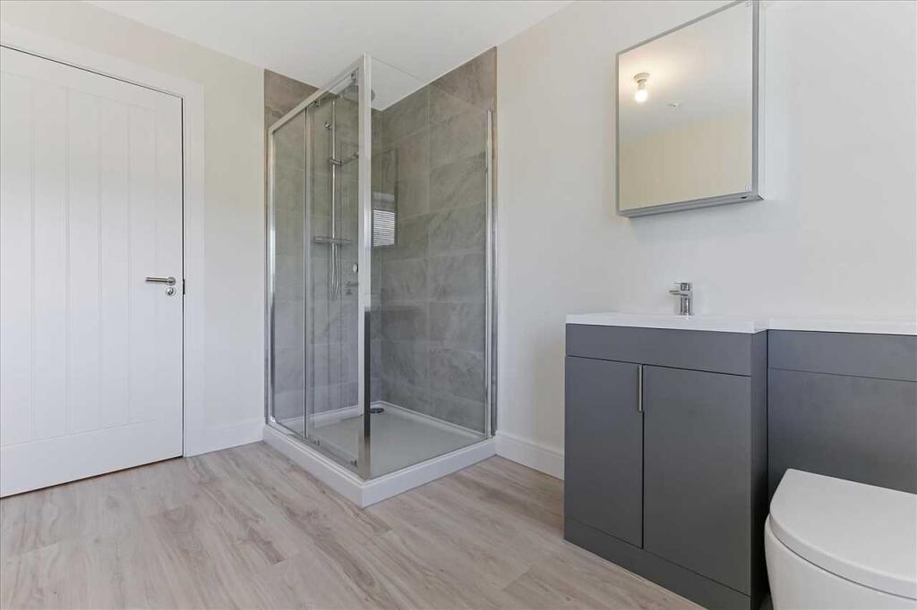 Shower Room (2)