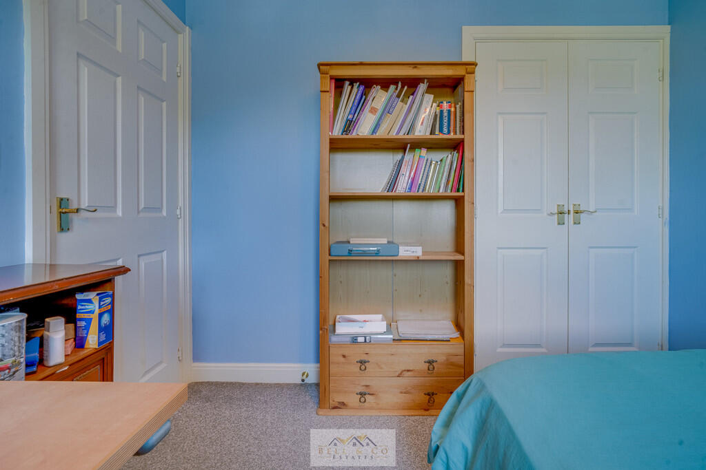 Bedroom 2.2