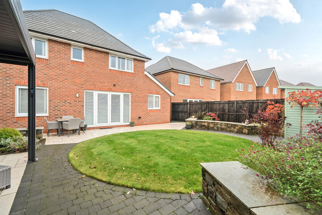 1375008-11-690899be5fd2d