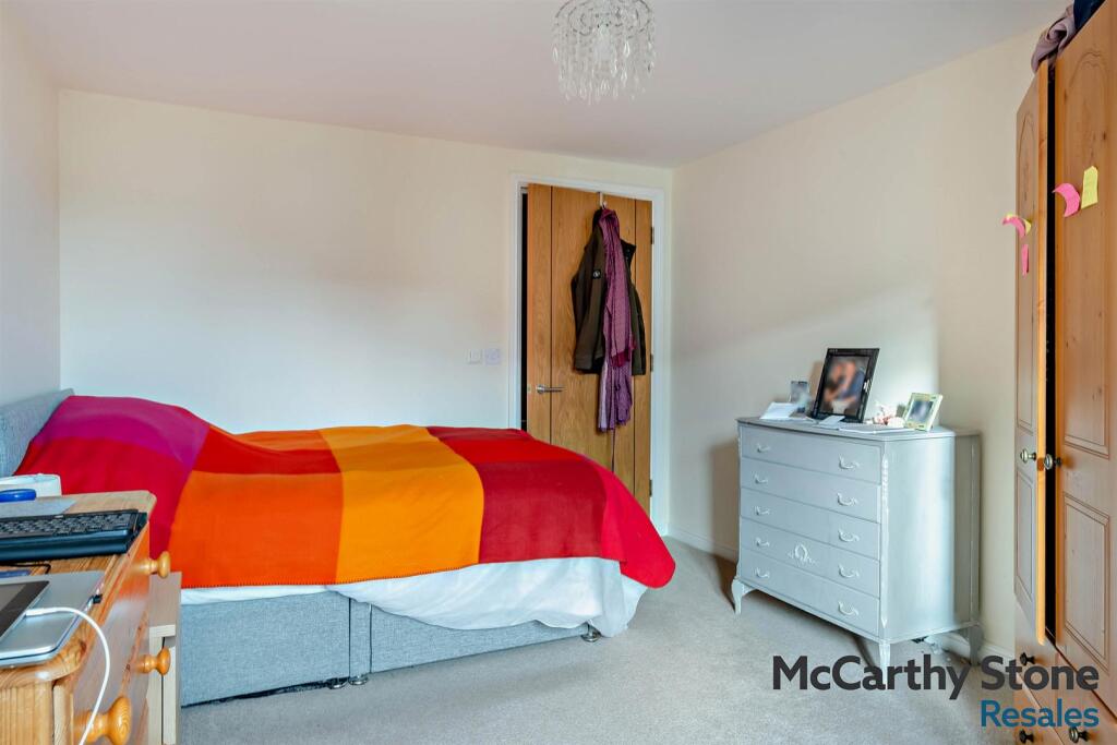 8629804-interior14-800.jpg